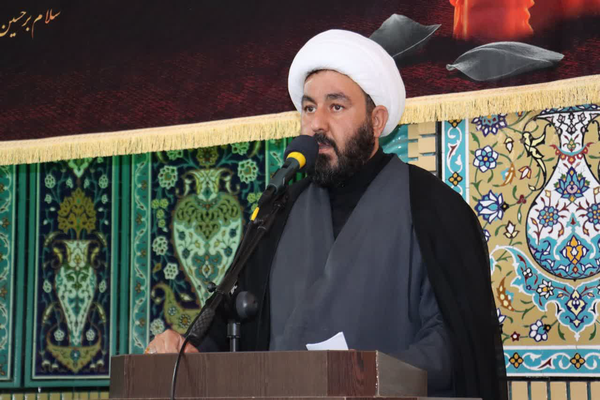 📌 کاظمی: حضور ۵۰ هزار عزادار در شاهین‌شهر جلوه‌ای از شور حسینی بود