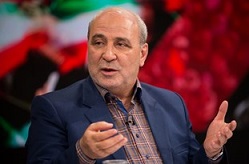 📌بازار غیررسمی ارز مبنای قیمت‌گذاری شده است / ارزش پول ملی مورد هجمه قرار گرفته است