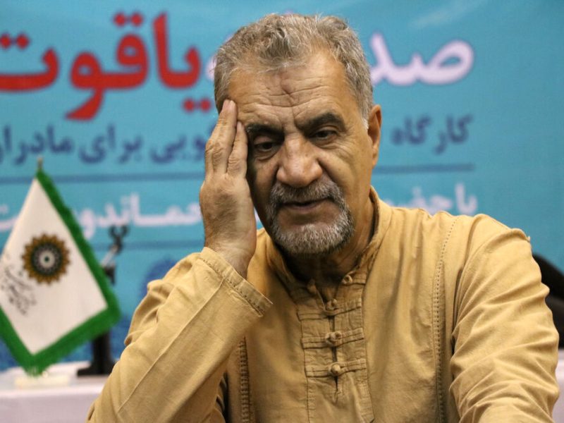 📌از رنج کودکان میناب تا کتابخانه آسیب‌دیده شاهین‌شهر؛ تأکید رحماندوست بر زنده نگه‌داشتن امید